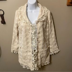 Vintage Inspired Womens Lined Lace Button Front Jacket- size S